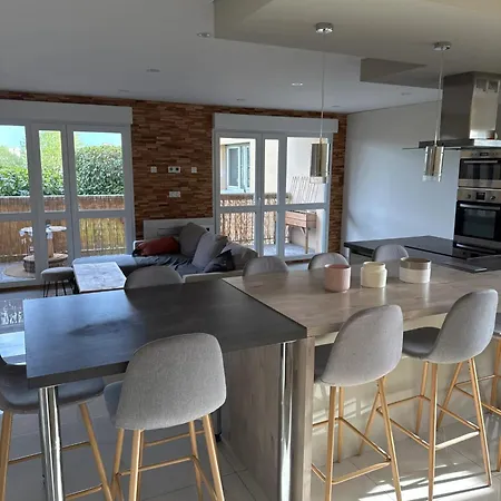 Moderne A 76 M², Climatise *