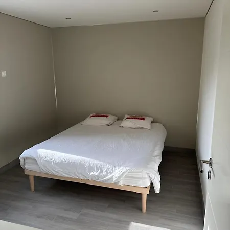Lägenhet Moderne A 76 M², Climatise *