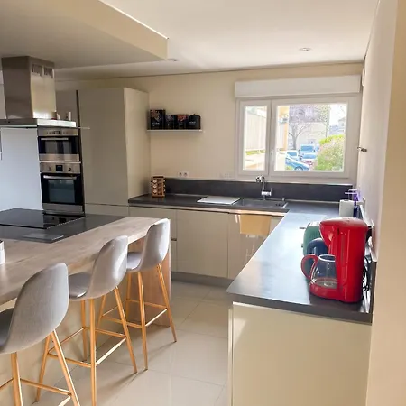 Moderne A 76 M², Climatise *