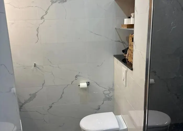 Moderne A 76 M², Climatise * Mety